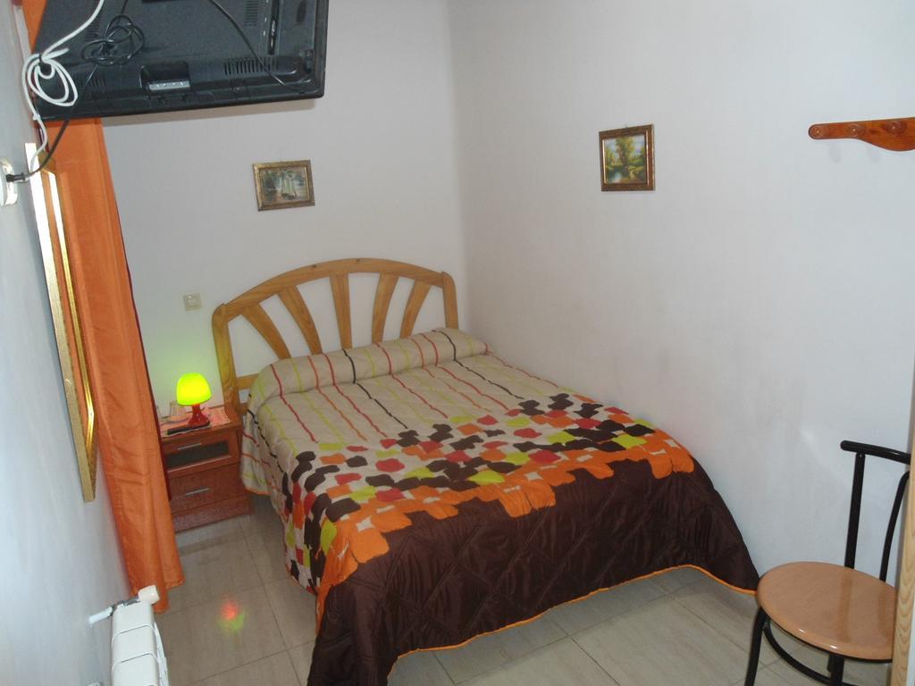 Hostal Florida Madrid Exteriör bild