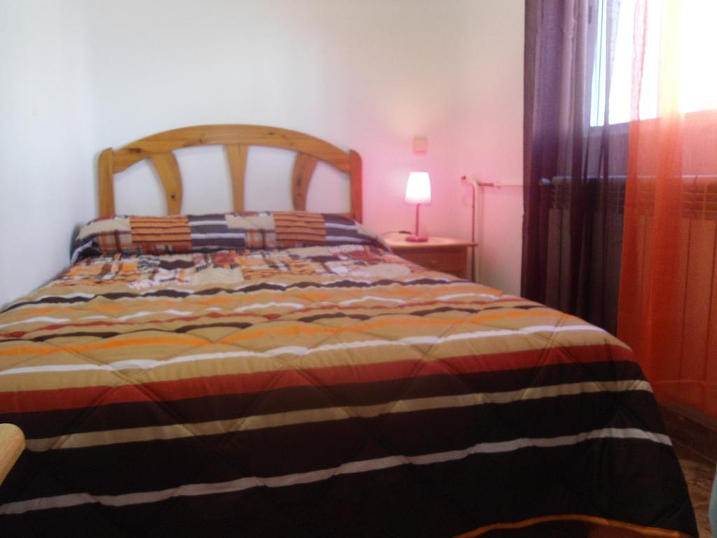 Hostal Florida Madrid Exteriör bild