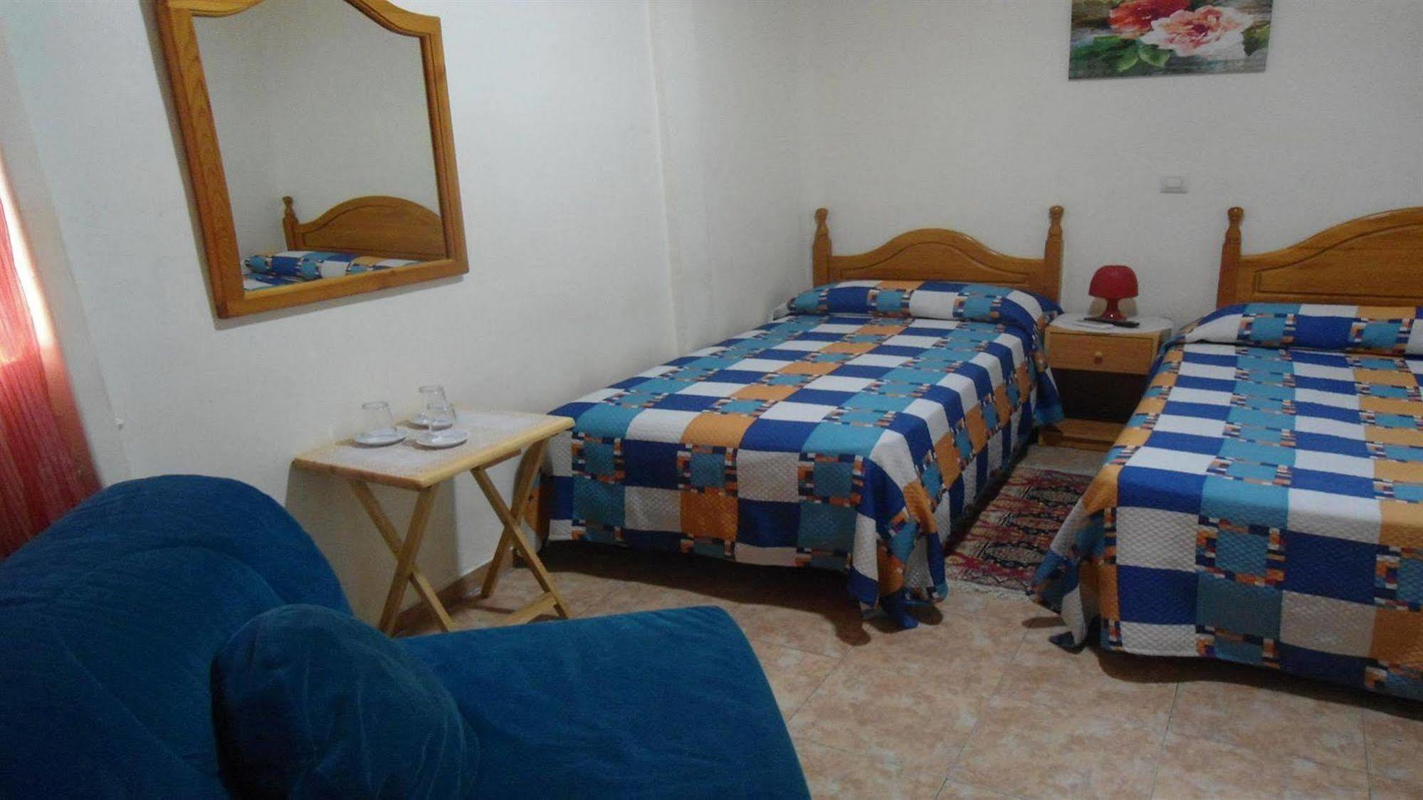 Hostal Florida Madrid Exteriör bild