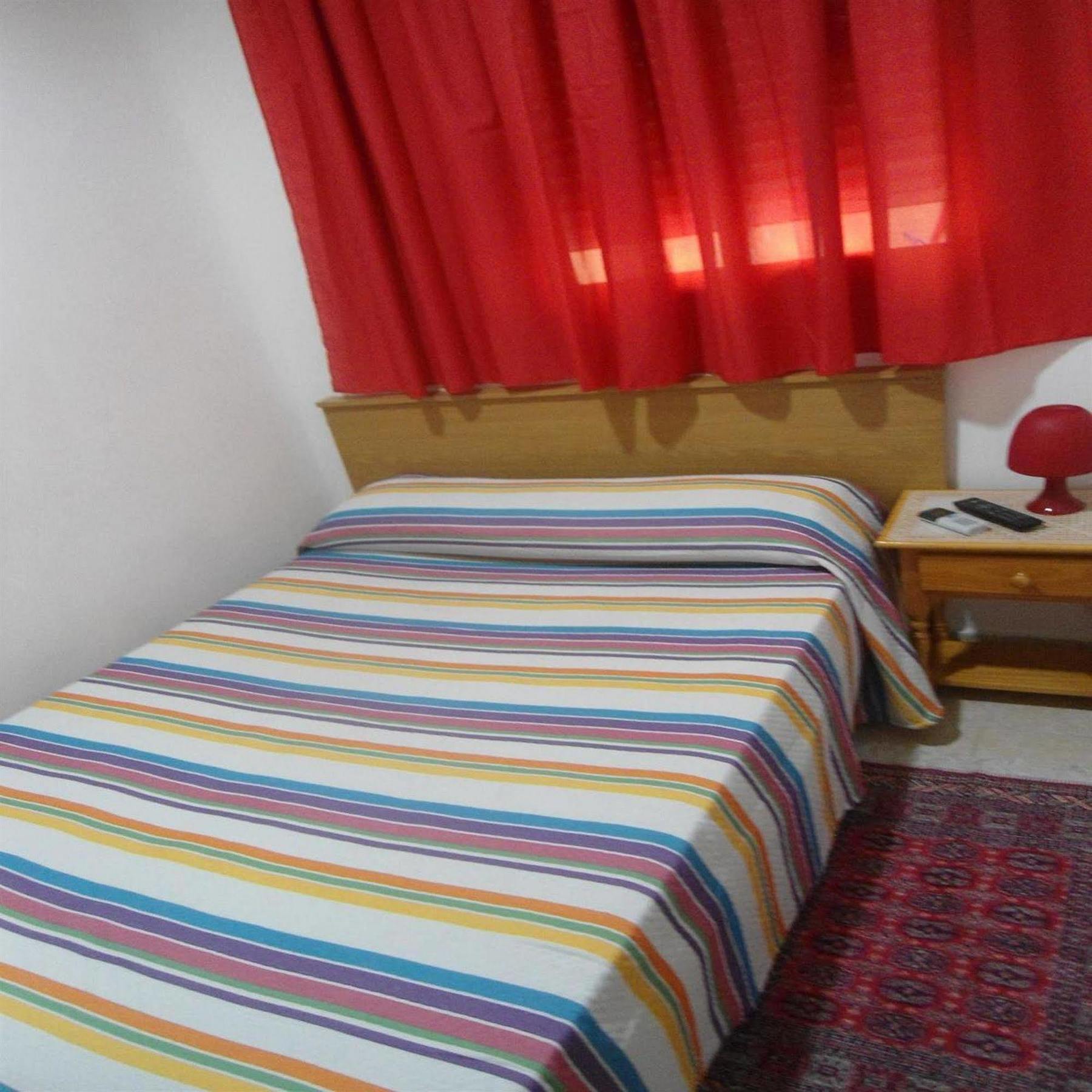 Hostal Florida Madrid Exteriör bild